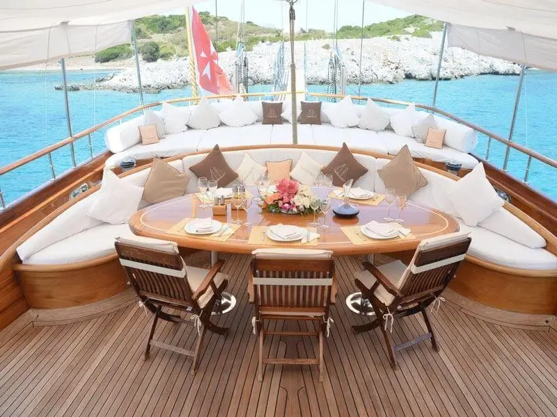 Pulizie Barche e Yacht Pisa